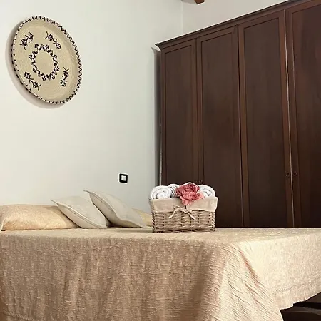 Locazione Turistica Casa Guelfa Bed & Breakfast