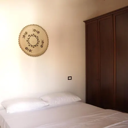 Casa Guelfa Iglesias