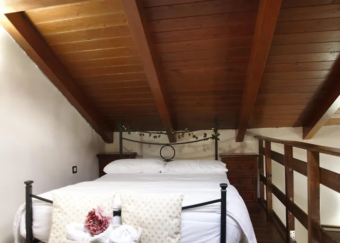 Locazione Turistica Casa Guelfa Отель типа 